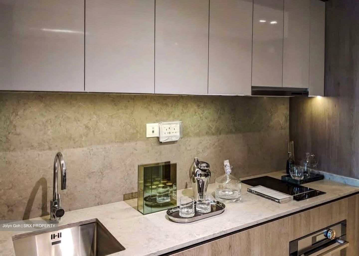 Avenue South Residence (D3), Apartment #576734371